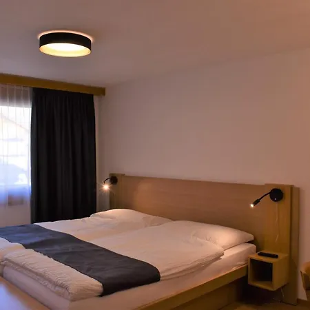 شقة Appartementhaus Crystal تاش