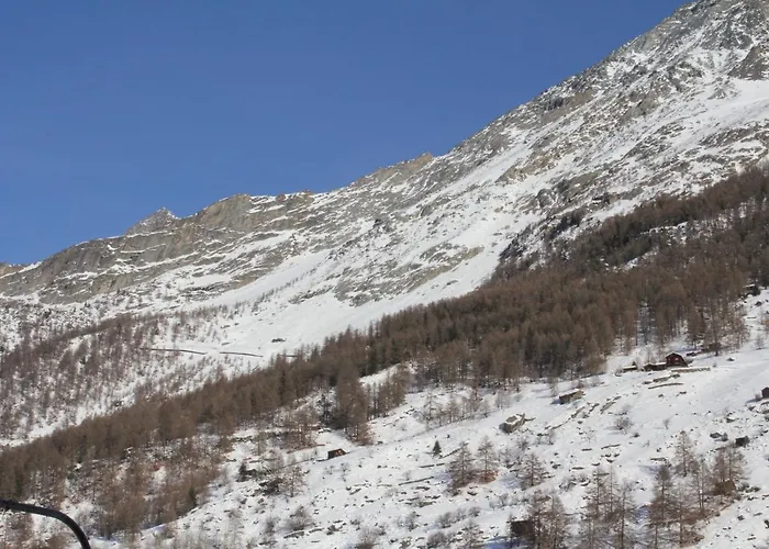 Appartementhaus Crystal Apartmán Täsch