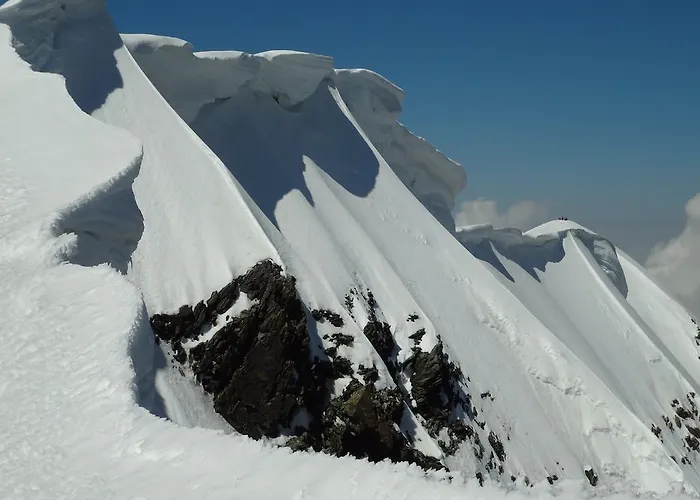 Appartementhaus Crystal * Täsch