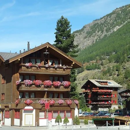 Appartementhaus Crystal Apartment Tasch